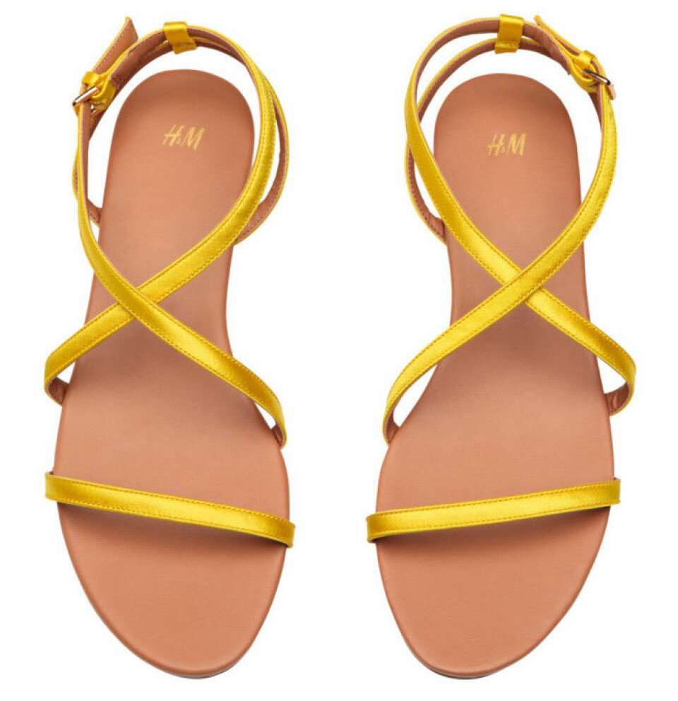 Trendspaning: Här är de gula men absolut inte fula plaggen att slå till på