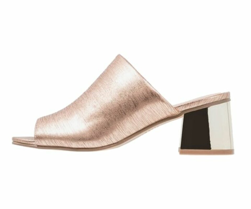 25 snygga sommarskor i metallic - från budget till lyx