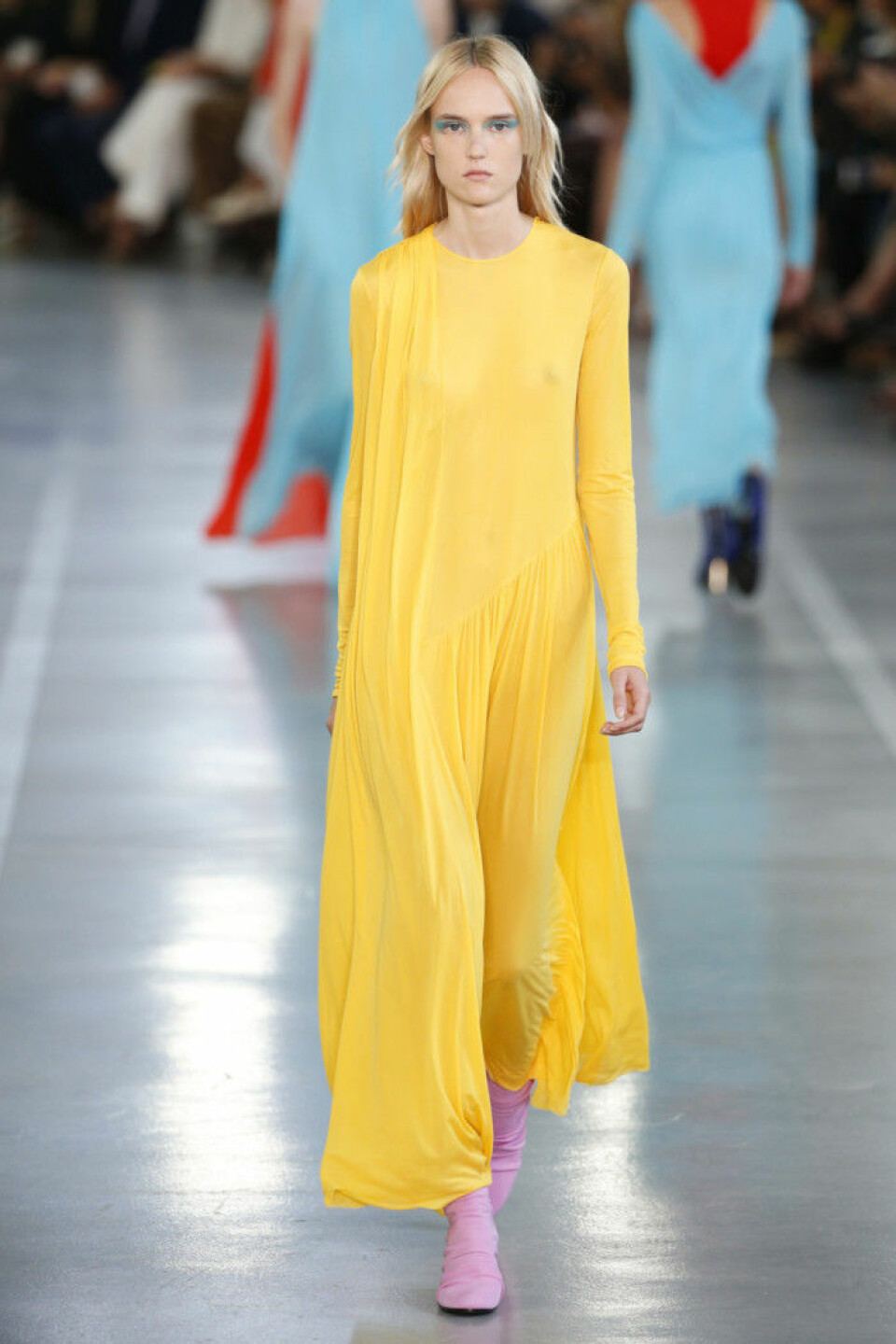 Trendspaning: Här är de gula men absolut inte fula plaggen att slå till på