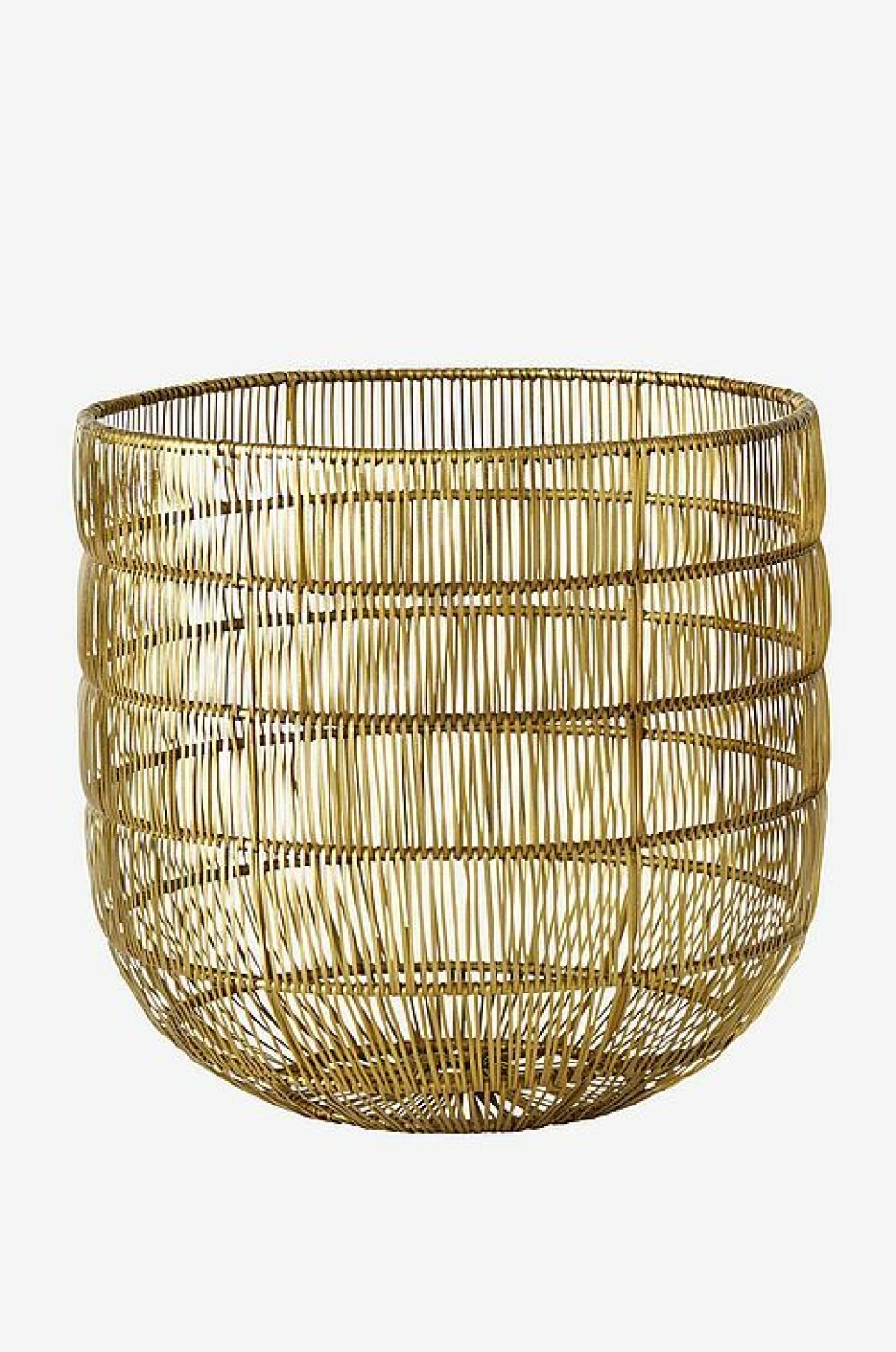 Korg i mässingfärgad metall.