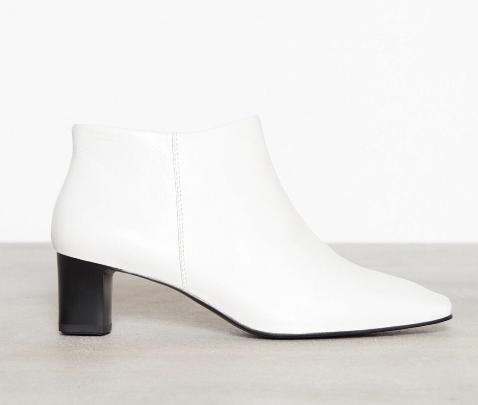 Trendiga vita boots du kommer vilja ha på fötterna i höst