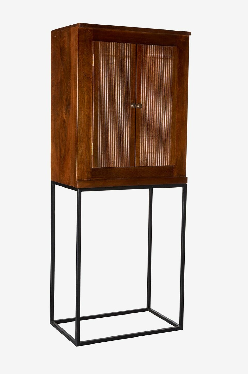 Skåp Tula, en del av Ellos nya vintagekollektion.