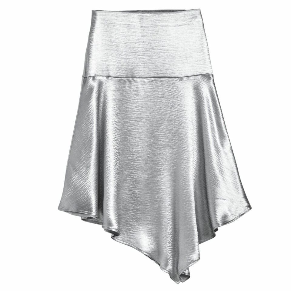 Nadja satinkjol, i butik vecka 39.