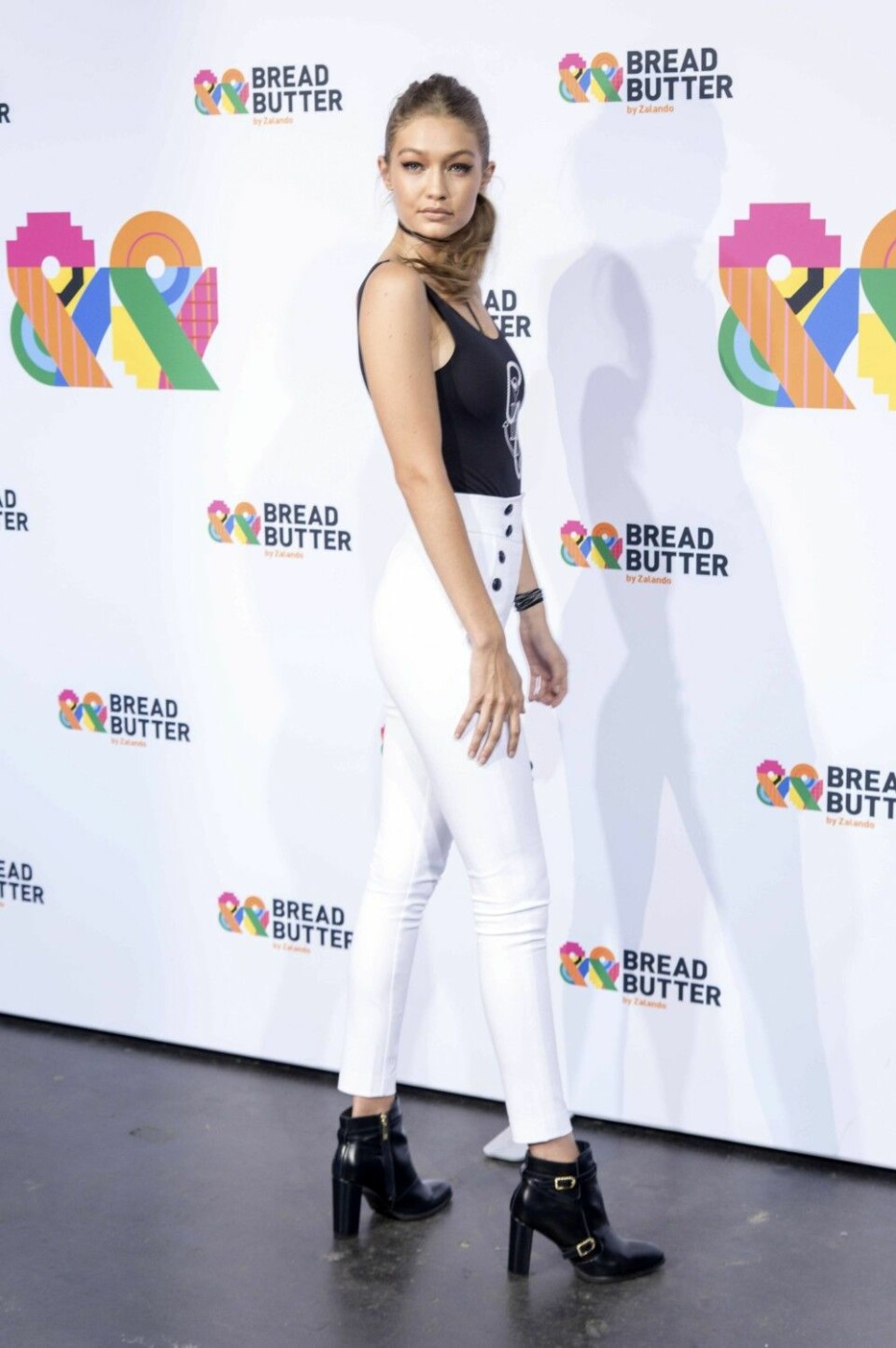 Gigi Hadid lanserade sitt samarbete med Tommy Hilfiger på Bread & Butter Gigi Hadid lanserade sitt samarbete med Tommy Hilfiger på Bread & Butter
