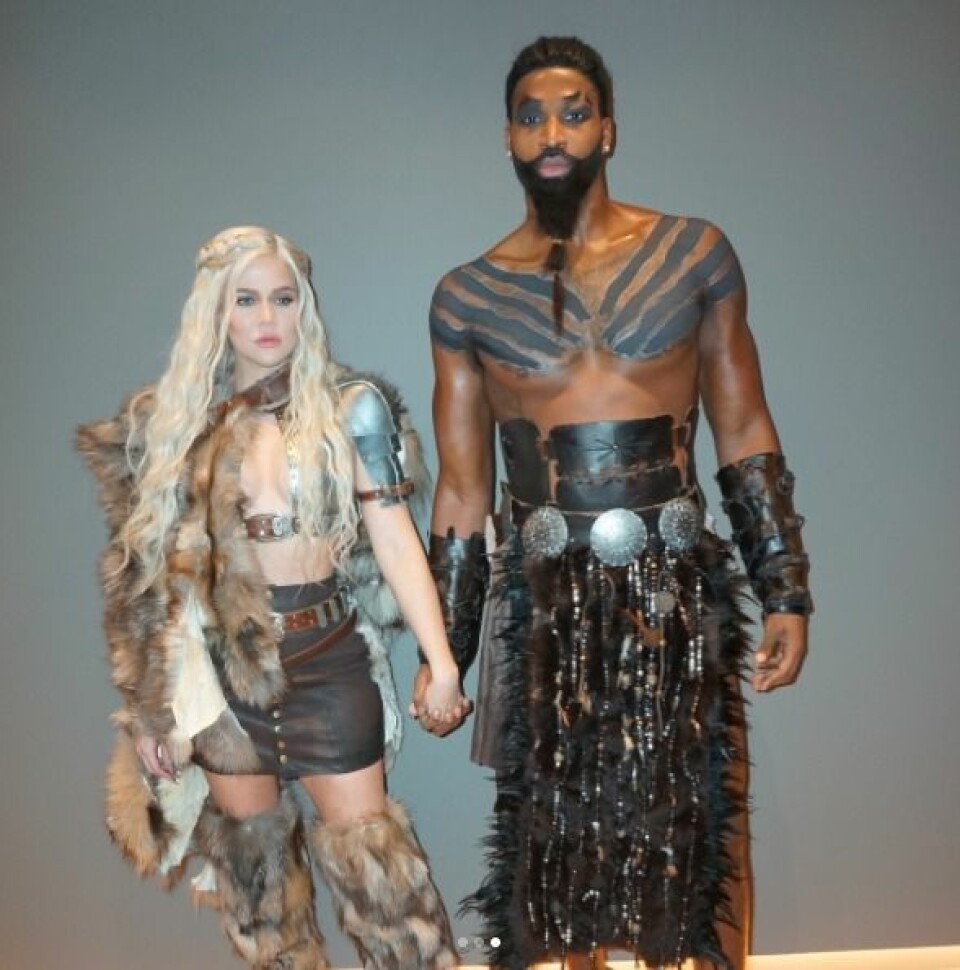 Khloe Kardashian och Tristan Thompson som Daenerys Targaryen och Khal Drogo.Foto: @khloekardashian