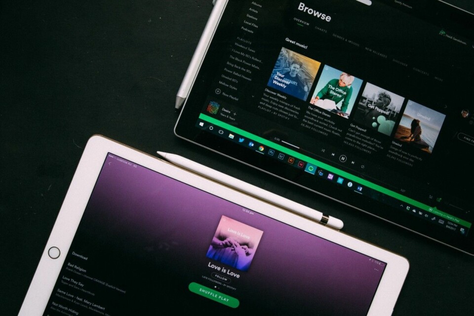 Höj stämningen! 5 sätt att kickstarta festen på Nyårsafton