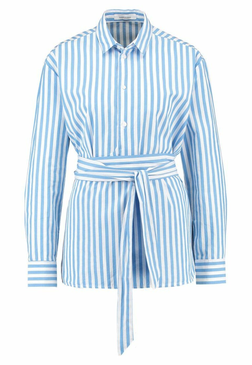 Ljusblå vårplagg att klicka hem när lönen (äntligen) trillar in