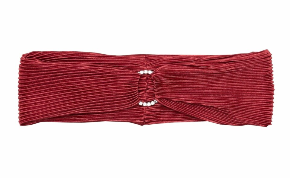 Hårband och diadem gör comeback – sommarens trendaccessoar
