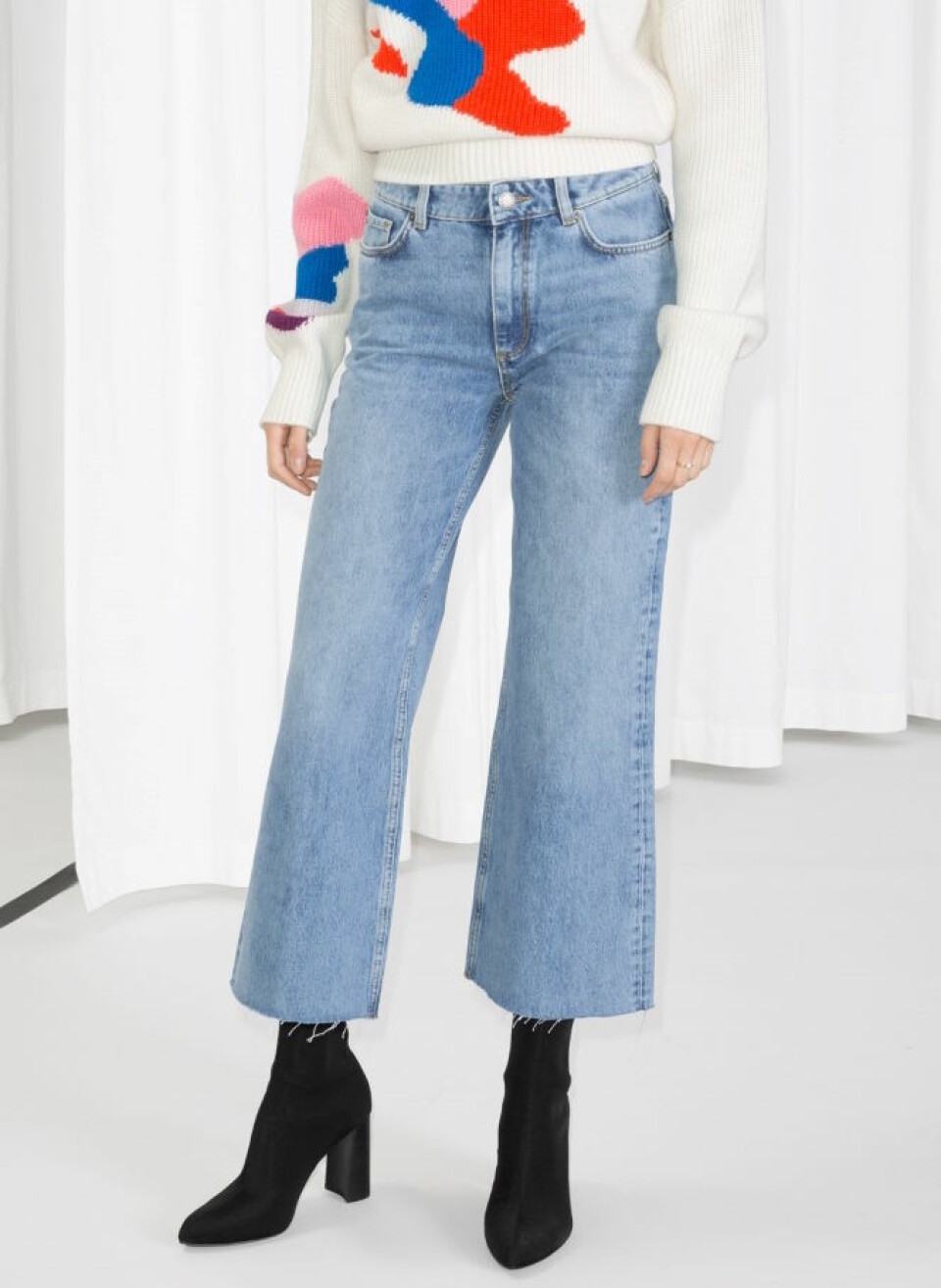 För att jeans alltid fungerar – 15 par att fylla garderoben med