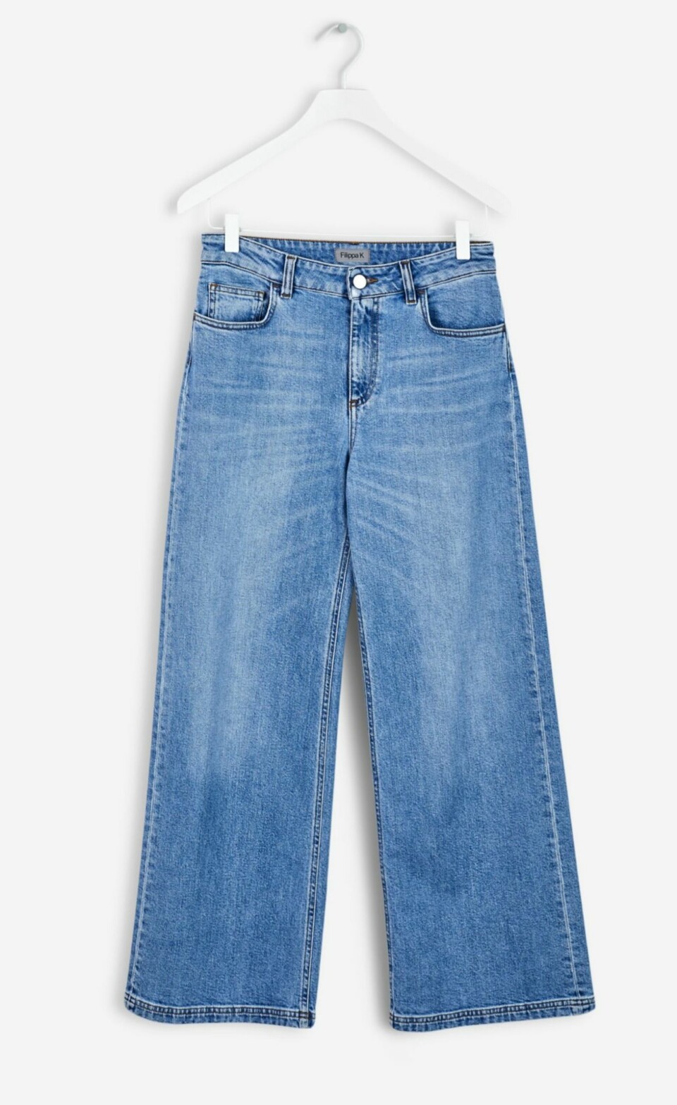 För att jeans alltid fungerar – 15 par att fylla garderoben med