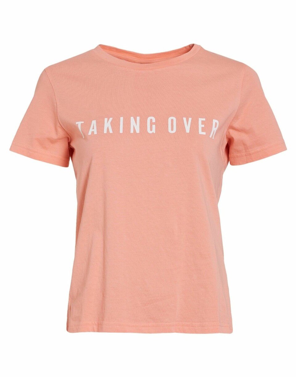 Gör garderoben roligare – 20 t-shirts med tryck
