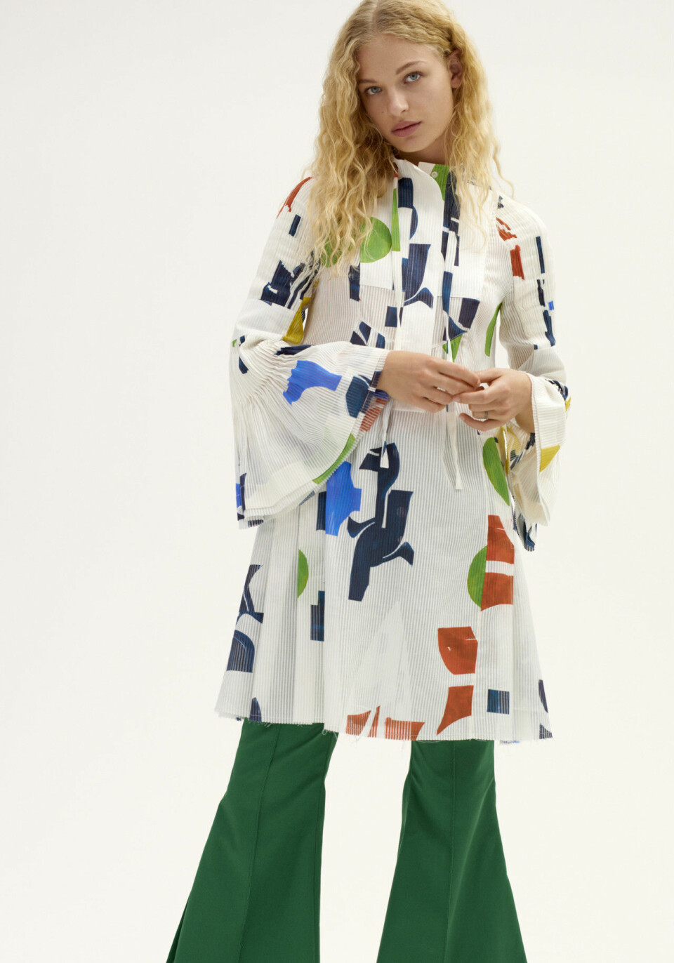 H&M Studio släpper sin vårkollektion den 28 februari. H&M Studio släpper sin vårkollektion den 28 februari.