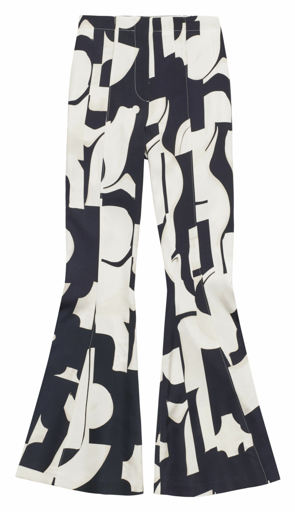 Färglada tryck och utsvängda byxor – då släpps H&M Studios vårkollektion