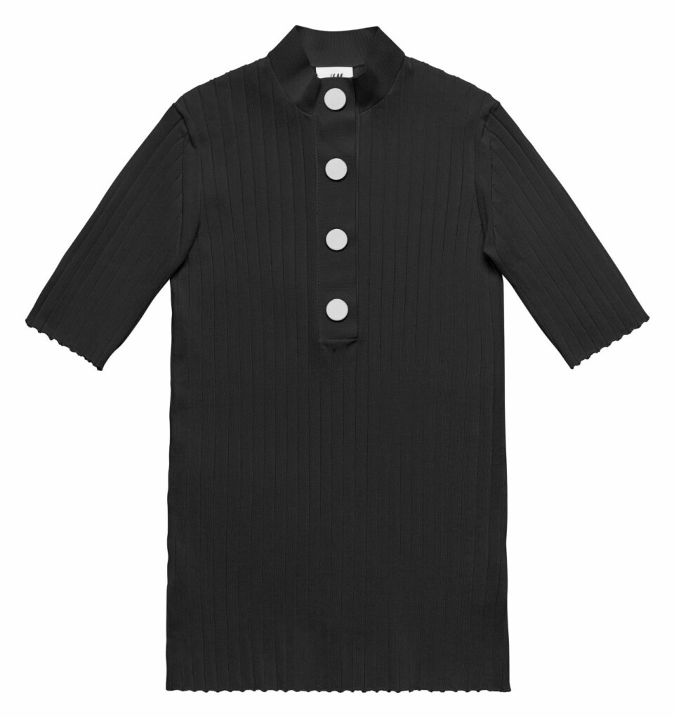 Färglada tryck och utsvängda byxor – då släpps H&M Studios vårkollektion