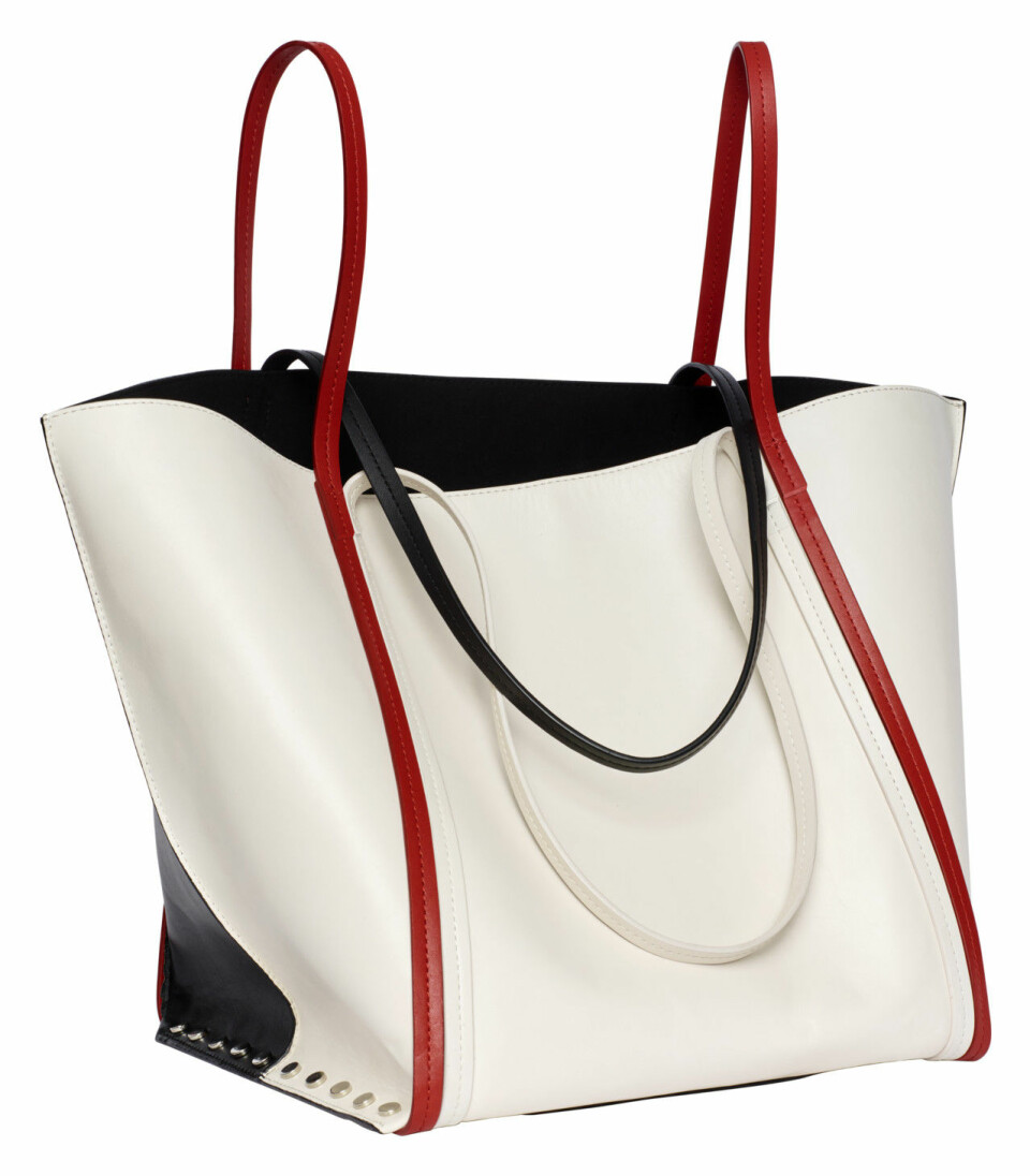 Färglada tryck och utsvängda byxor – då släpps H&M Studios vårkollektion