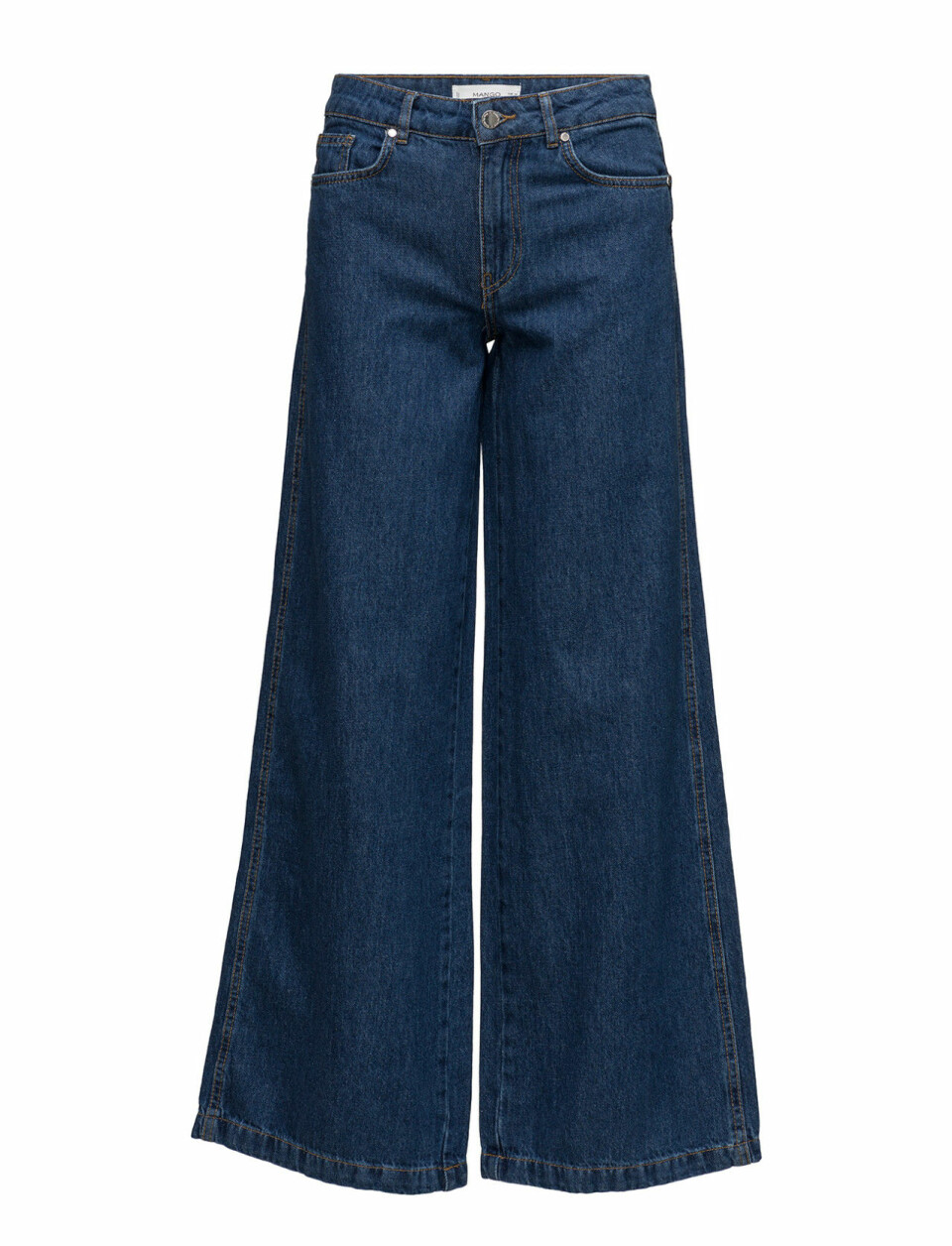 Denim från topp till tå är vårens trendigaste look