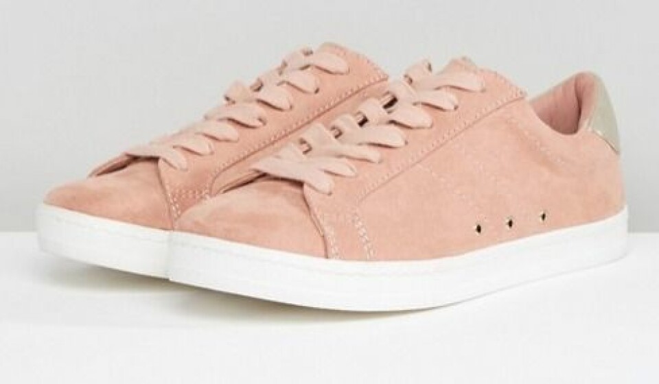 Karamell i pastell – 30 sneakers att inviga våren i