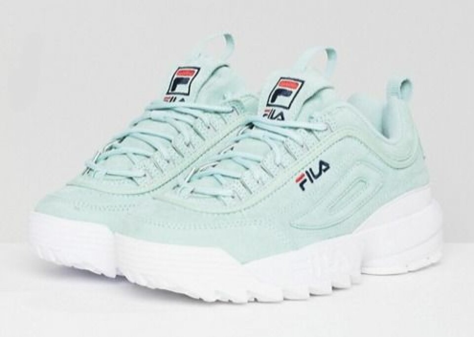 Karamell i pastell – 30 sneakers att inviga våren i