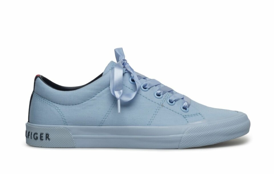 Karamell i pastell – 30 sneakers att inviga våren i