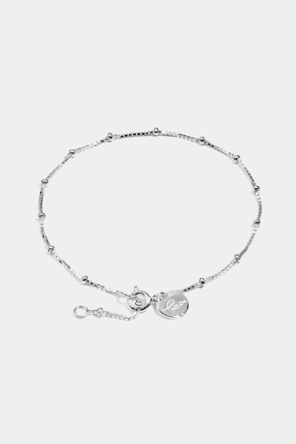 Therese Lindgren släpper smyckeskollektion inspirerad av naturen