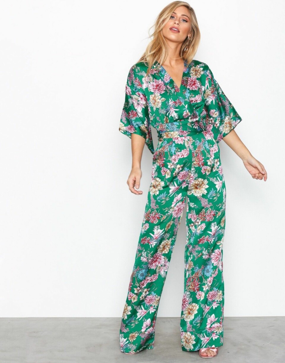 20 fina jumpsuits att bära på sommarens alla fester