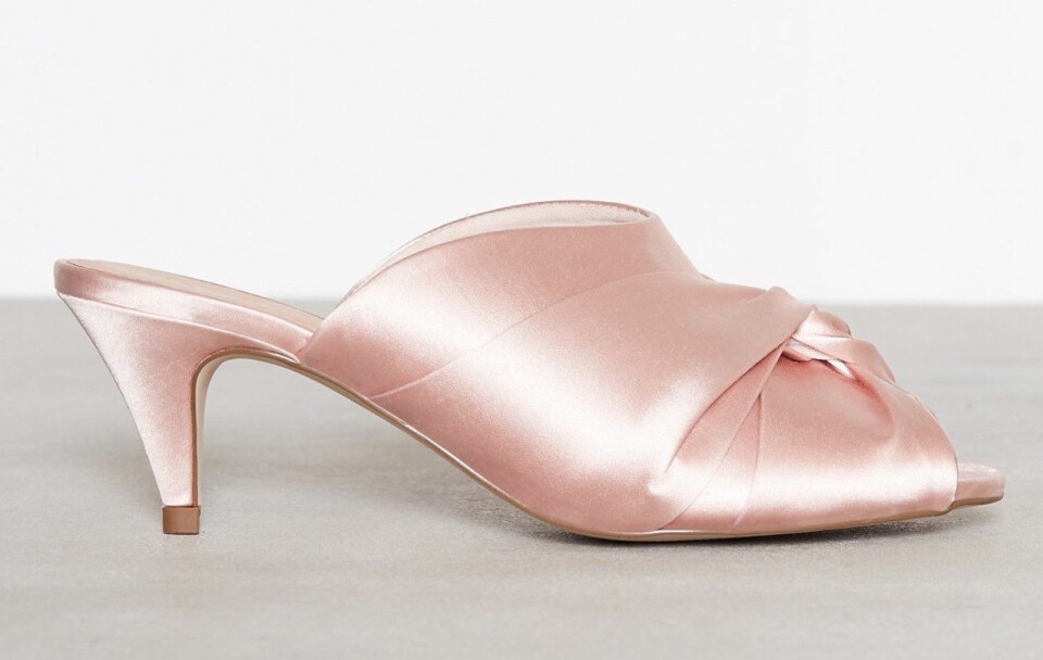 Fynda festskor på sommarrean – 16 snygga köp