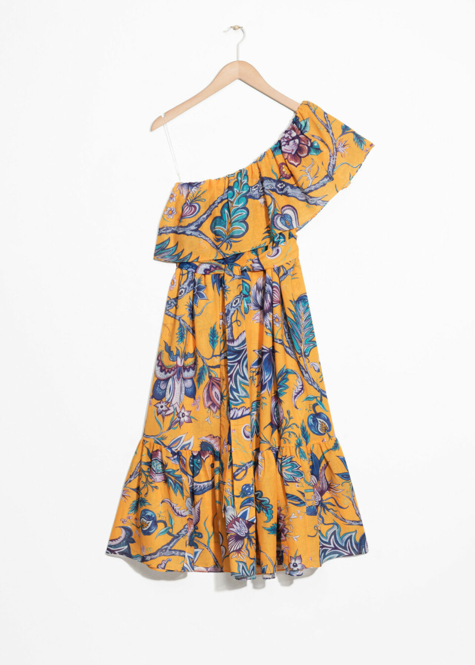 Sista minuten! 15 klänningar du hinner klicka hem innan midsommar