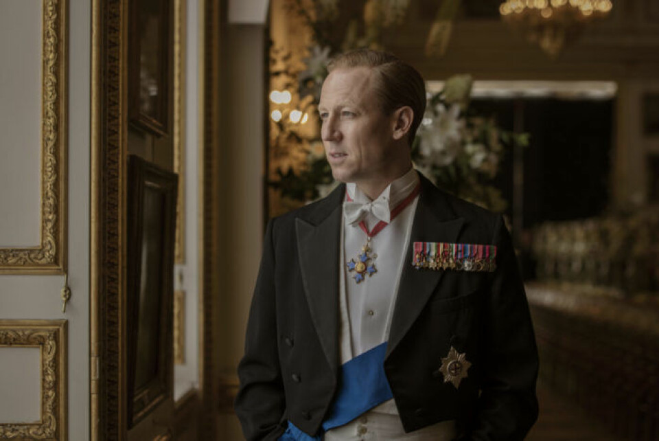 Tobias Menzies tar över rollen som prins Philip från Matt Smith i The Crown säsong 3. Tobias Menzies tar över rollen som prins Philip från Matt Smith i The Crown säsong 3.