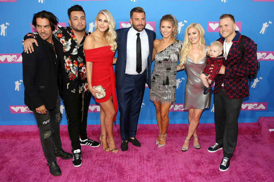 Heidi och Spencer Pratt (t.h.), Audrina Partridge och några av de andra deltagarna som kommer att vara med i nya The Hills. Foto: IBL Heidi och Spencer Pratt (t.h.), Audrina Partridge och några av de andra deltagarna som kommer att vara med i nya The Hills. Foto: IBL