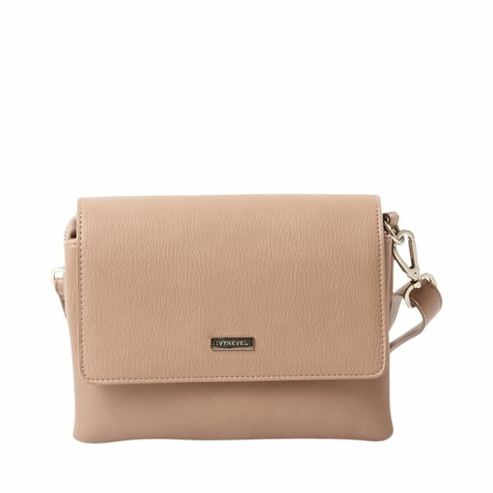 Idag släpps Ivyrevel x Accent – se alla väskor här