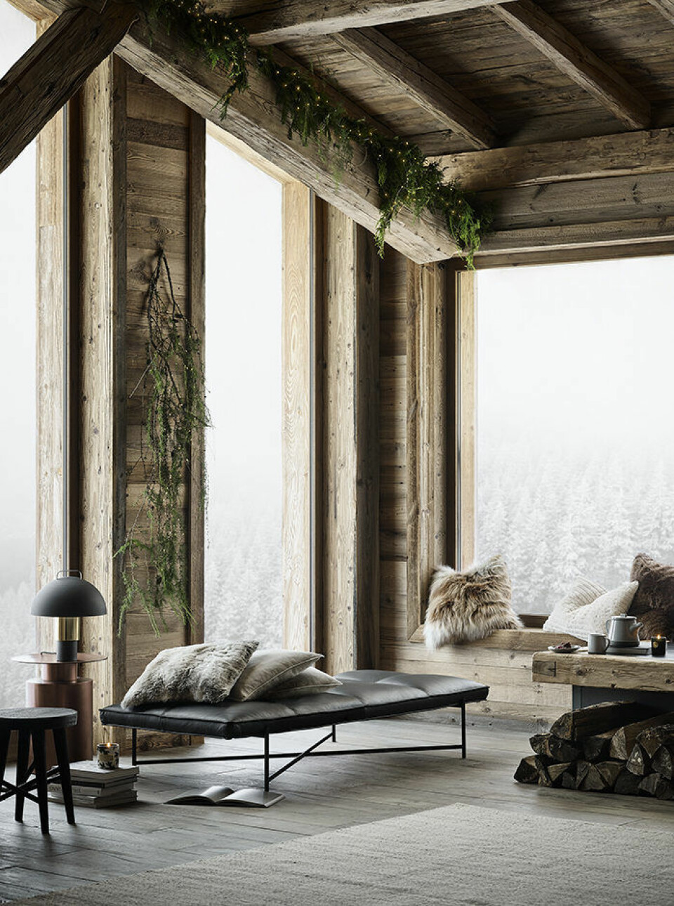 Bärnsten, grönska och mässing – så ser julen 2018 ut hos H&M Home