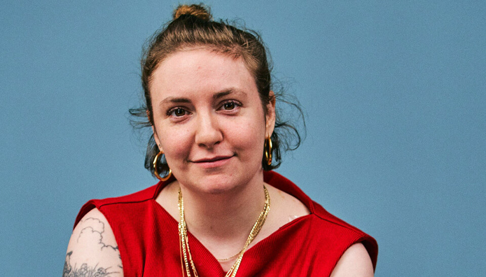 Lena Dunham adresserar Twitter-hånen om hennes tänder