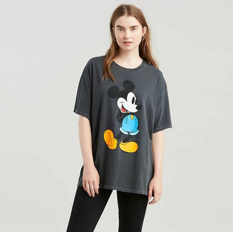 Lekfull nostalgi! Levi’s har släppt kollektion med Mickey Mouse