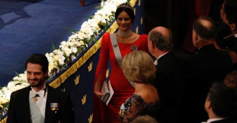 Klarrött är vår nya favoritfärg! Inspireras av prinsessan Sofia