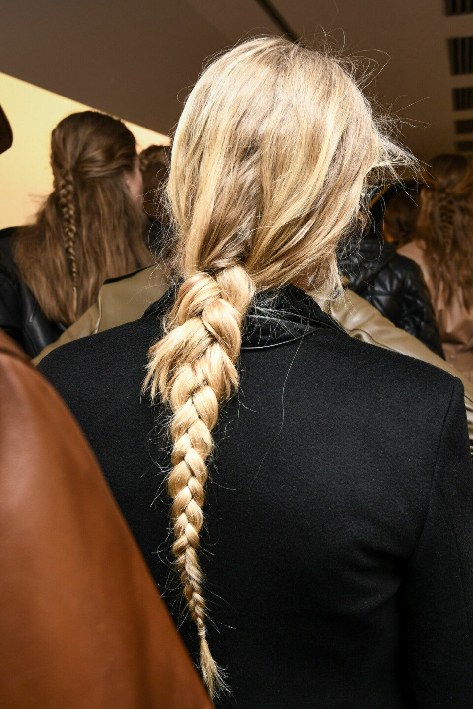 30 snygga frisyrer till säsongens alla fester