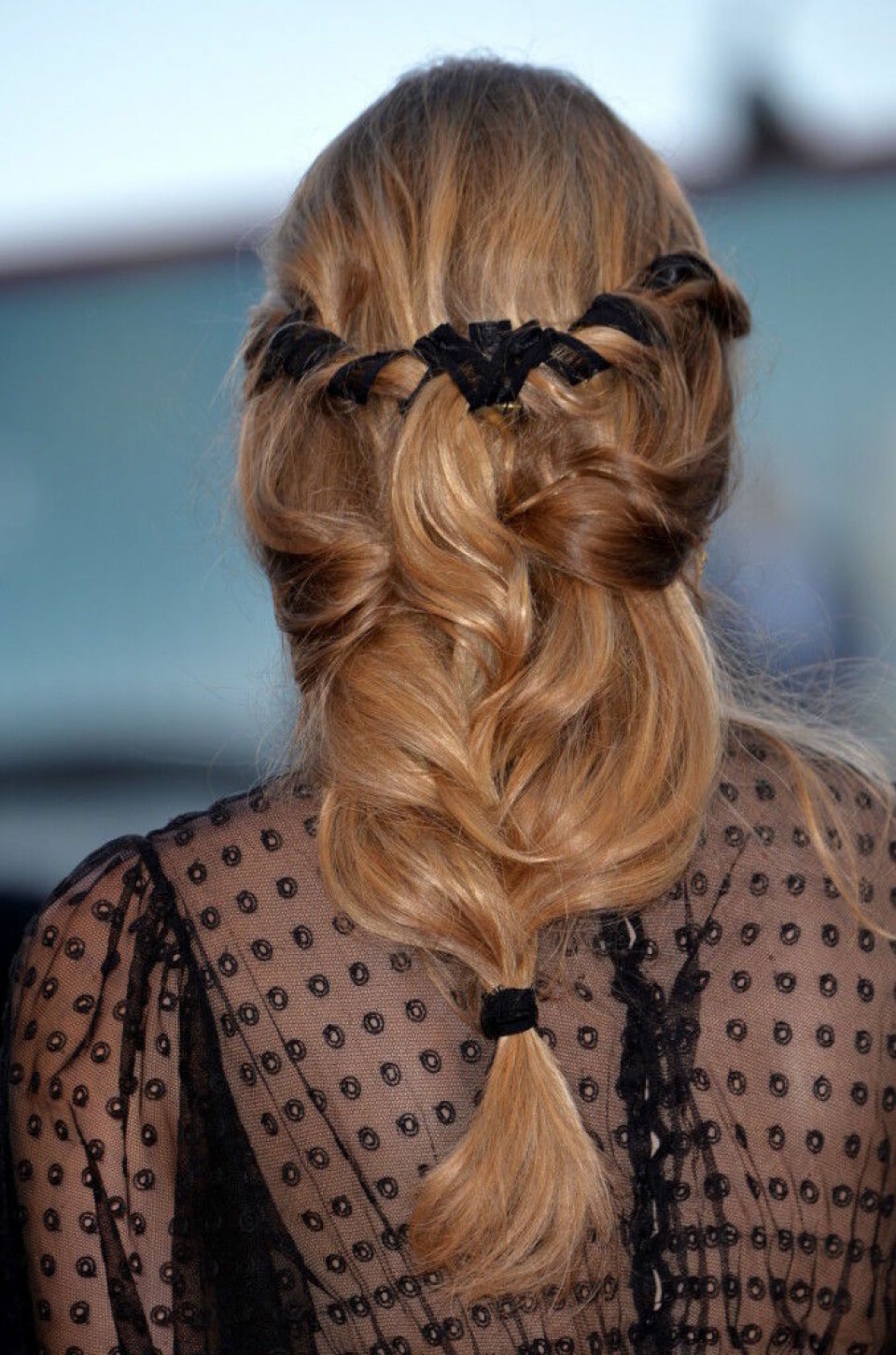 30 snygga frisyrer till säsongens alla fester