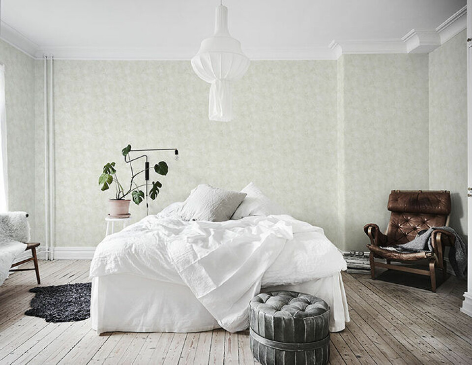 Vardagsrummets fotpall blir en snygg sittplats och detalj i sovrummet. Foto: Boråstapeter Vardagsrummets fotpall blir en snygg sittplats och detalj i sovrummet. Foto: Boråstapeter