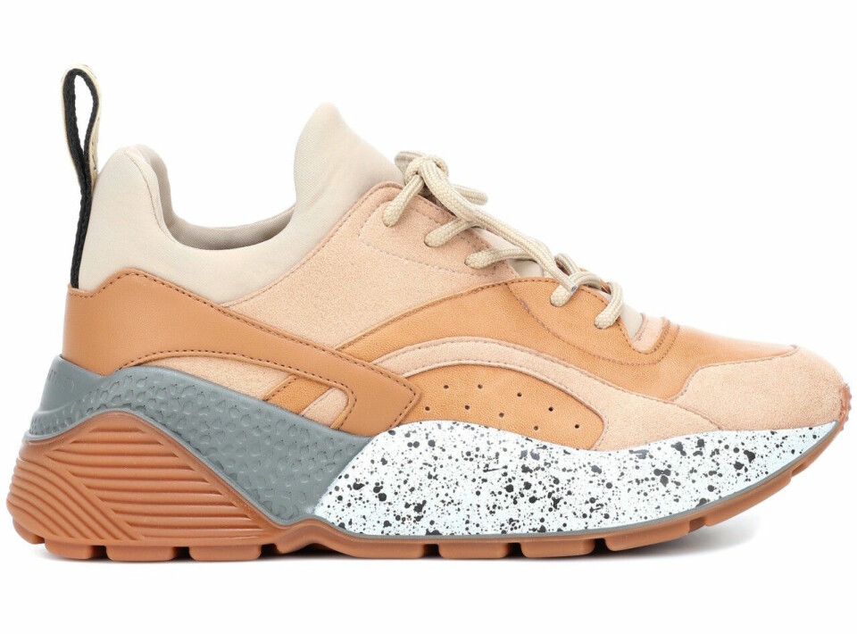 10 väskor och plagg från Stella McCartney som är på rea