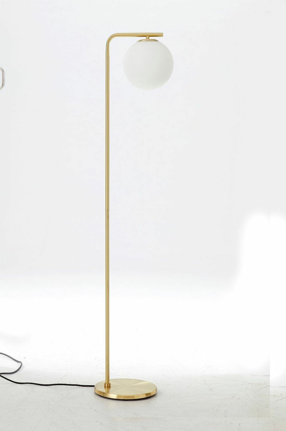 Rostrött, guld och sammet – 15 vårnyheter från Ellos home