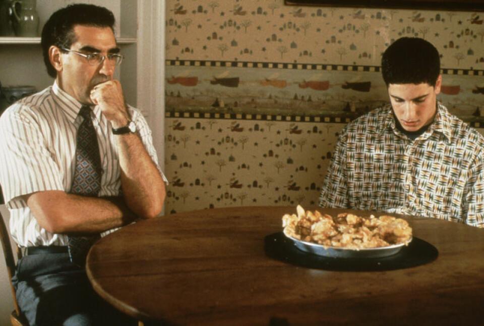 Jason Biggs och Eugene Levy och den amerikanska pajen. Foto: TT Jason Biggs och Eugene Levy och den amerikanska pajen. Foto: TT