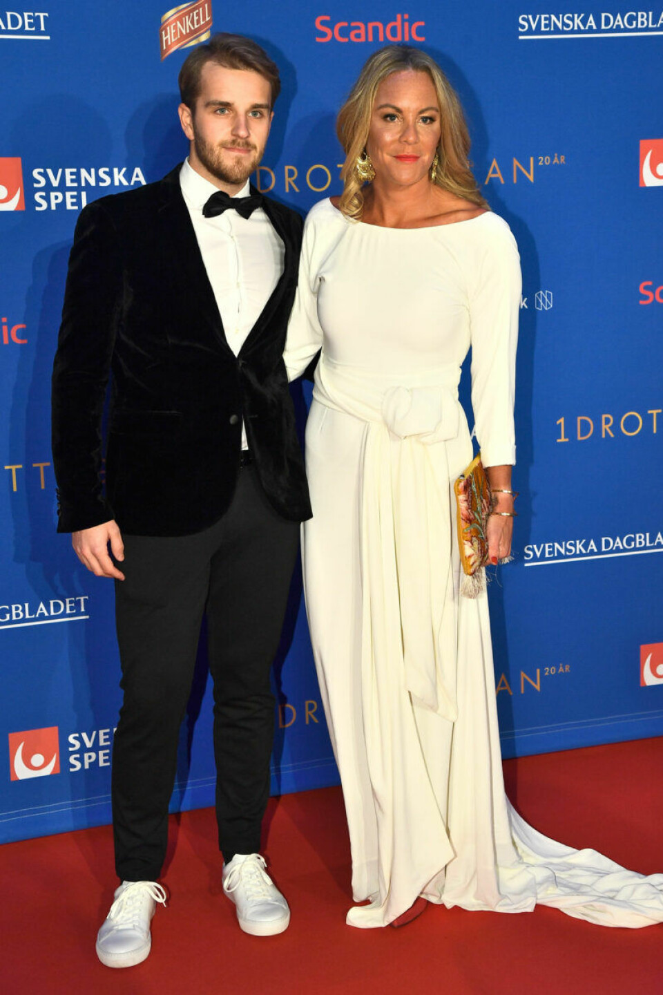 Emma Igelström med sällskap. Emma Igelström med sällskap.