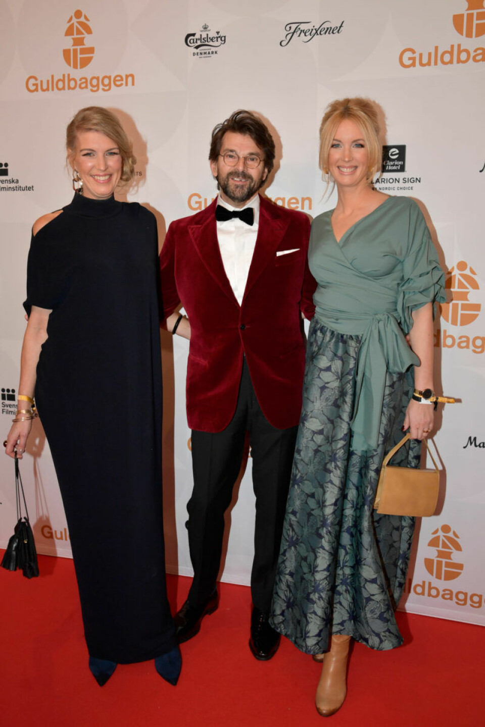 Niclas och Jenny Strömstedt med sällskap. Niclas och Jenny Strömstedt med sällskap.