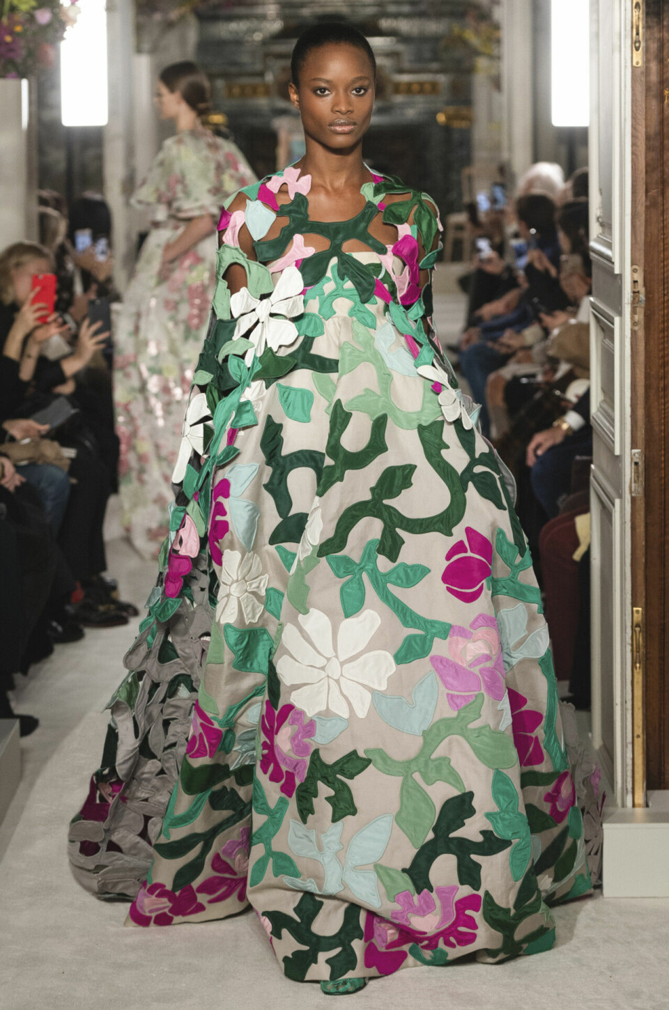 Dröm dig bort! Se det bästa från Haute Couture-veckan i Paris