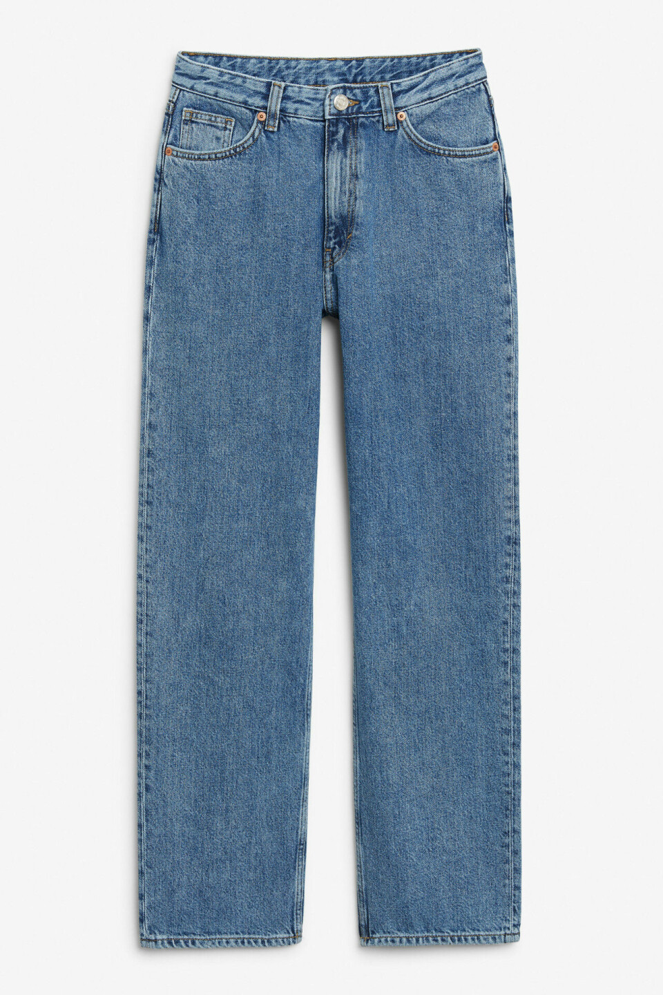 25 snygga jeans i olika modeller till våren 2019