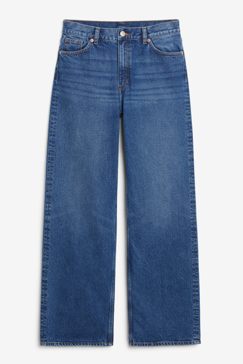 25 snygga jeans i olika modeller till våren 2019