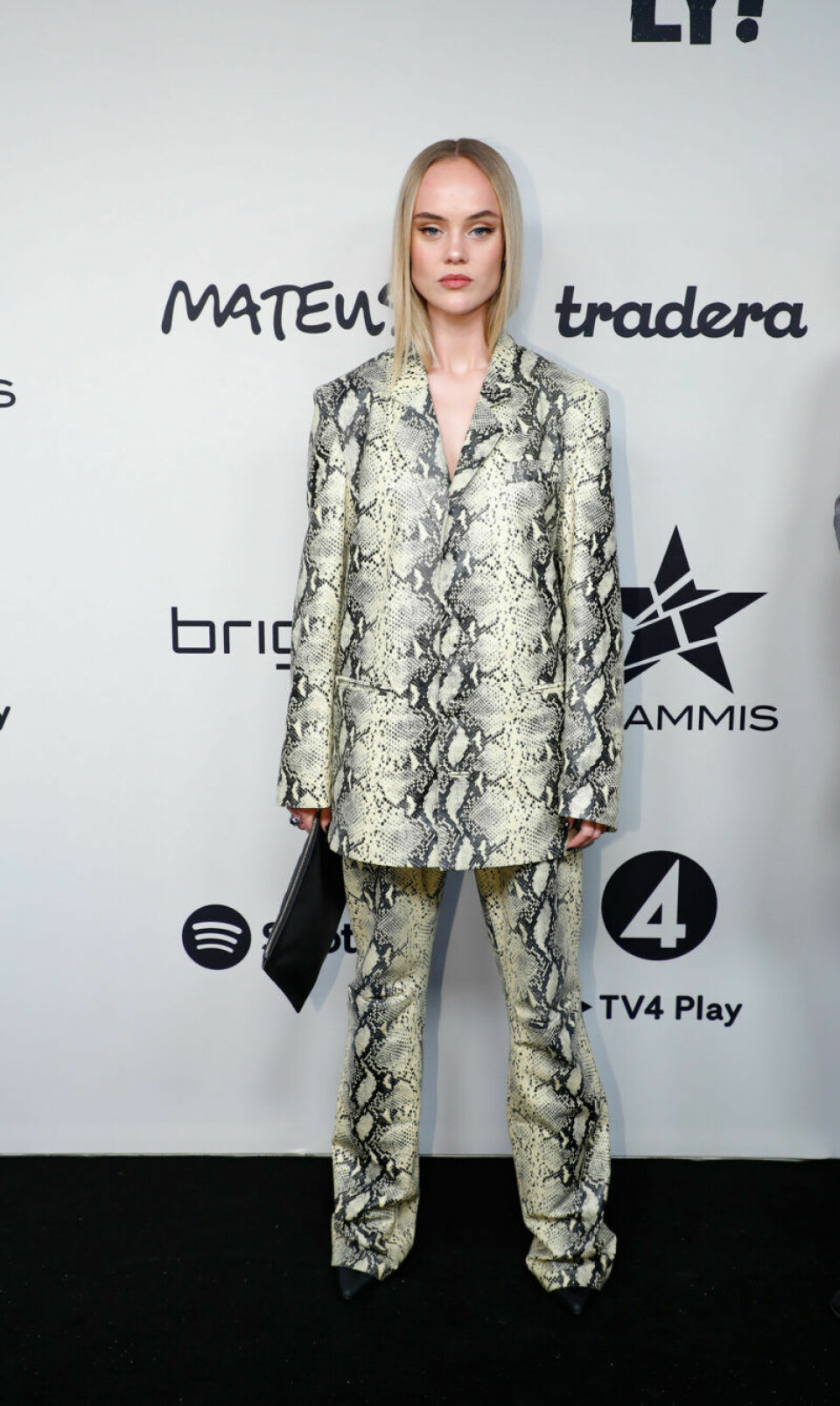 Amanda Winberg. Amanda Winberg.