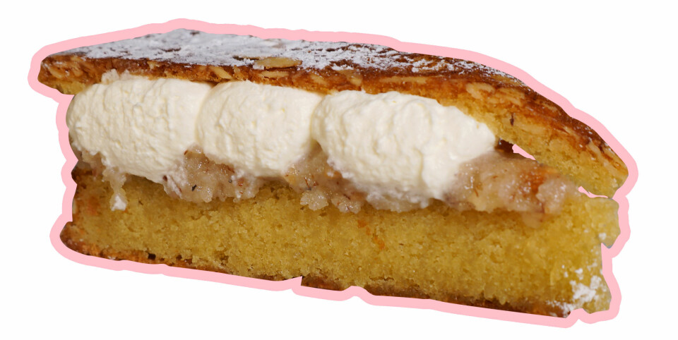 Baaam testar ovanliga semlor – från semmelgröt till raw food-semla