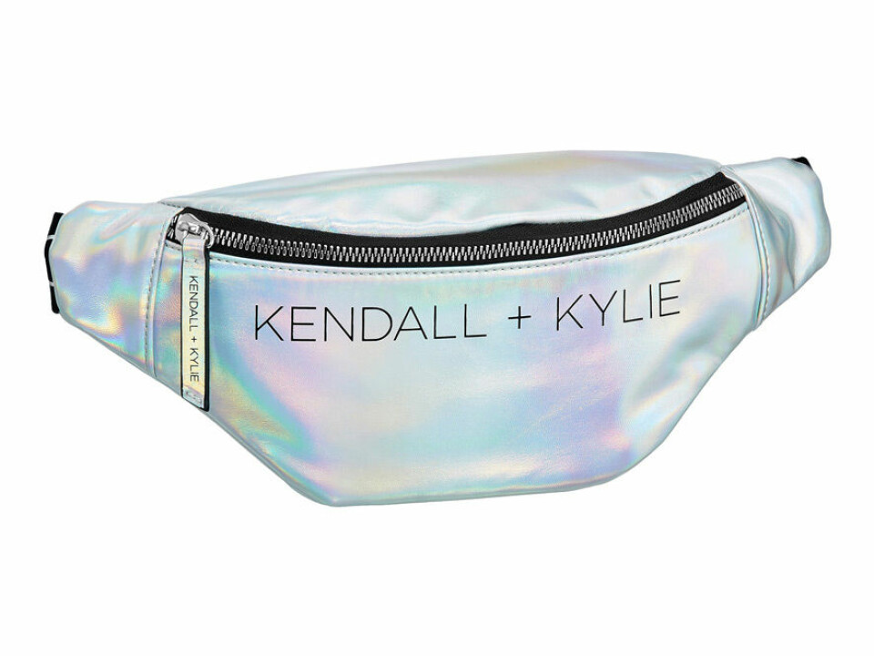 Kendall och Kylie Jenner släpper ny väskkollektion till budgetpris