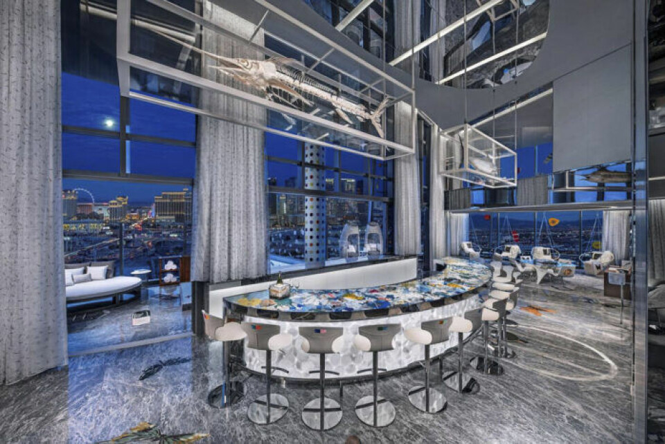 Bardisken med läkemedelsavfall och svärdfiskar hängandes över. Foto: Palms Casino Resort Bardisken med läkemedelsavfall och svärdfiskar hängandes över. Foto: Palms Casino Resort