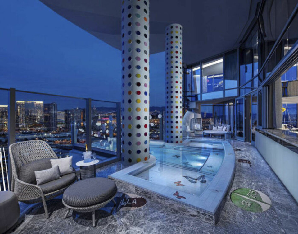 Sviten har en enorm terrass med pool. Foto: Palms Casino Resort Sviten har en enorm terrass med pool. Foto: Palms Casino Resort